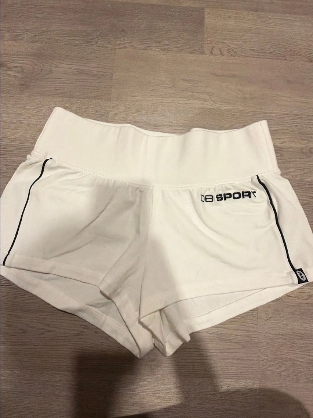 DB Sport Women's Cream Athletic Shorts with Contrast Piping - Picture 2 of 3